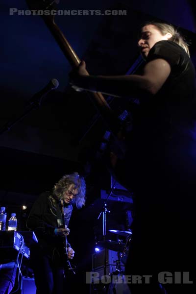 THE BESNARD LAKES - 2010-04-19 - PARIS - Bus Palladium - 